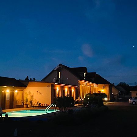 Vila Maria Rapovce Eksteriør bilde